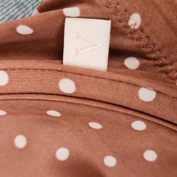 Victoria Secret Unlined Demi - Picture 7 of 7